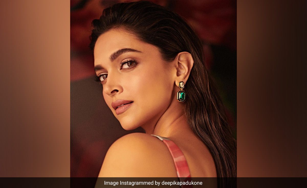 Deepika Padukone Reacts To Dwayne Johnson's "Didn't Know What Depression Was" Statement