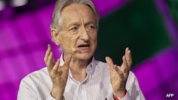 'Godfather Of AI' Reveals The Odds Of Humanity Being Overrun By Machines