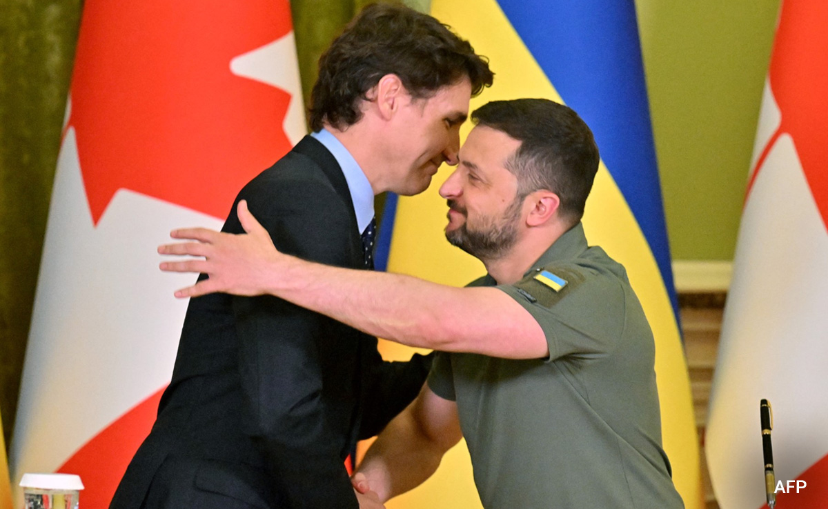 Zelensky Confirms Counteroffensive Amid Justin Trudeau's Ukraine Visit