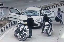 Video: Delhi Man, Friend Robbed At Gunpoint Inside Pragati Maidan Tunnel Video: Delhi Man, Friend Robbed At Gunpoint Inside Pragati Maidan Tunnel