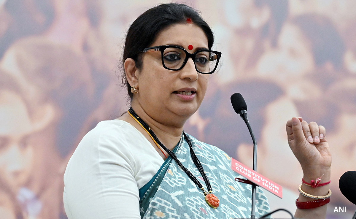 Smriti Irani's Takedown Of Rahul Gandhi Over <i>'Mohabbat Ki Dukan'</i> Campaign