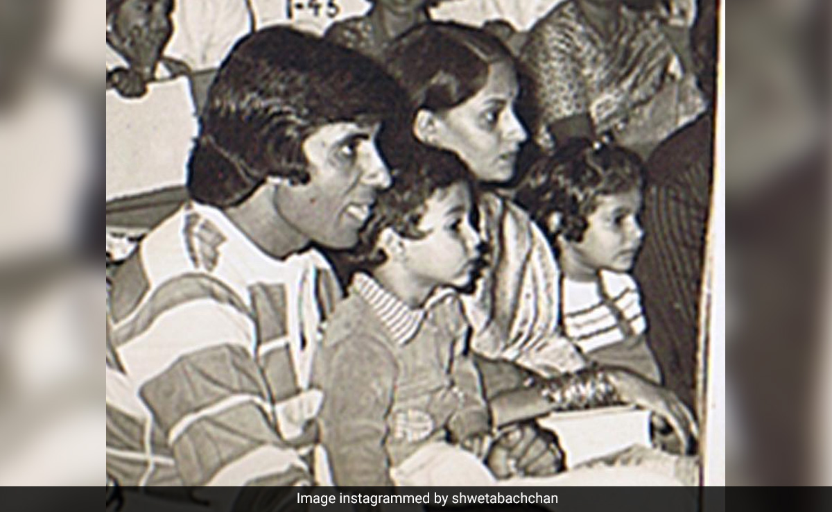 Shweta Bachchan's Revenge - This Pic Of Dad Amitabh After His Epic One Of Her