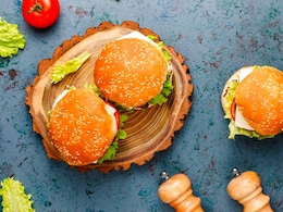 अब बर्गर खाकर भी कम होगा वजन, यहां जानें हेल्दी बर्गर बन बनाने की आसान रेसिपी अब बर्गर खाकर भी कम होगा वजन, यहां जानें हेल्दी बर्गर बन बनाने की आसान रेसिपी