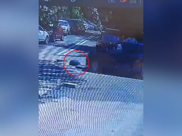 Video Shows Sanitation Worker Run Over By Car In Mumbai, 2 Arrested