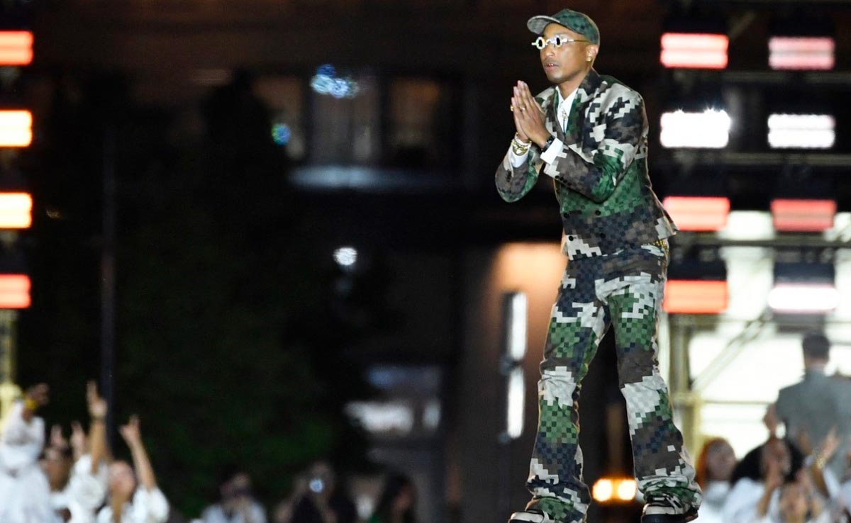 Pharrell Williams Turned Paris' Oldest Bridge Into A Runway For His Debut Louis Vuitton Menswear Show