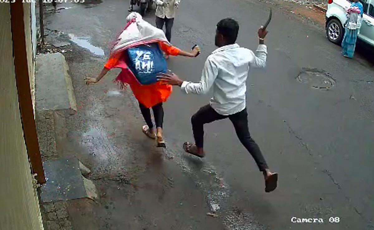 Video: Machete In Hand, Man Chases, Attacks Woman In Pune