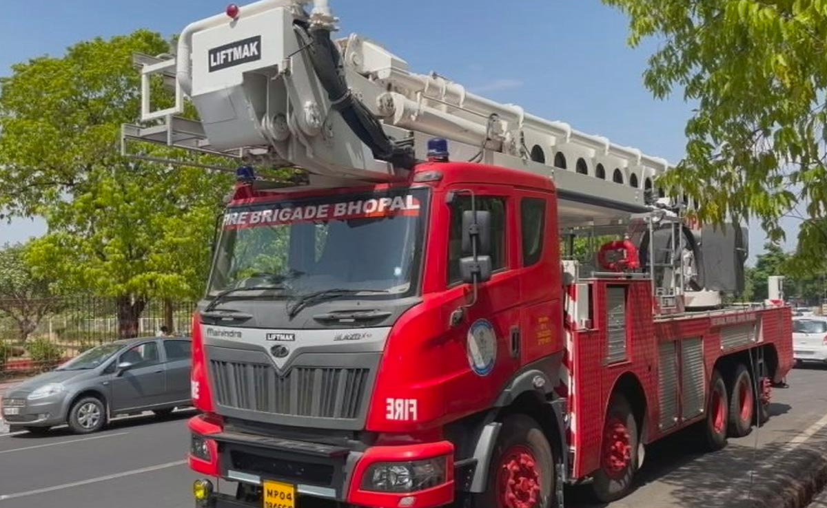 As Bhopal Fire Raged, Rs 5.5-Crore Hydraulic Ladder Stood 40 Metres Away