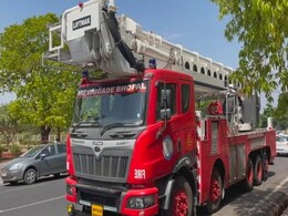 As Bhopal Fire Raged, Rs 5.5-Crore Hydraulic Ladder Stood 40 Metres Away As Bhopal Fire Raged, Rs 5.5-Crore Hydraulic Ladder Stood 40 Metres Away