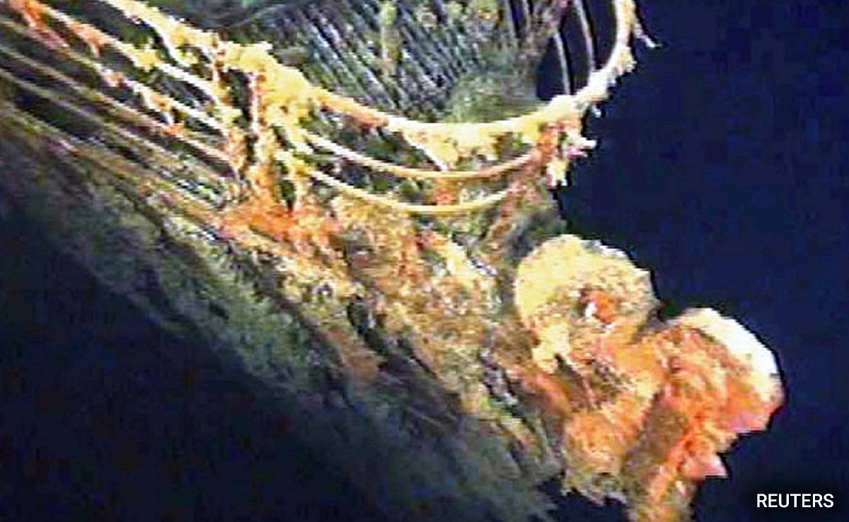 UK Billionaire Onboard Sub That Vanished While Visiting Titanic Wreckage