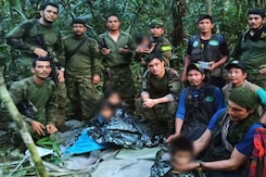40 Days, 4 Children And How They Survived Inside Amazon Forest 40 Days, 4 Children And How They Survived Inside Amazon Forest