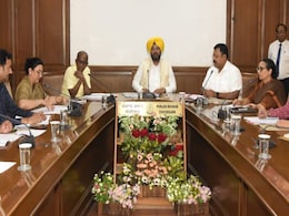 कनाडा से जबरन वतन वापसी का सामना कर रहे छात्रों को कानूनी सहायता देगी पंजाब सरकार: मंत्री कुलदीप सिंह धालीवाल कनाडा से जबरन वतन वापसी का सामना कर रहे छात्रों को कानूनी सहायता देगी पंजाब सरकार: मंत्री कुलदीप सिंह धालीवाल