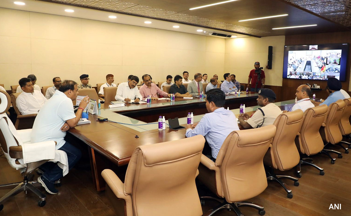 Be Ready To Tackle Floods: Himanta Biswa Sarma Tells Officials