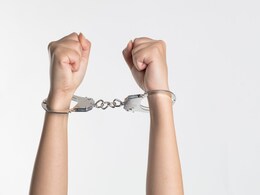 US Woman, 18, Arrested After She Tried To Hire A Hitman To Kill 3-Year-Old Son US Woman, 18, Arrested After She Tried To Hire A Hitman To Kill 3-Year-Old Son