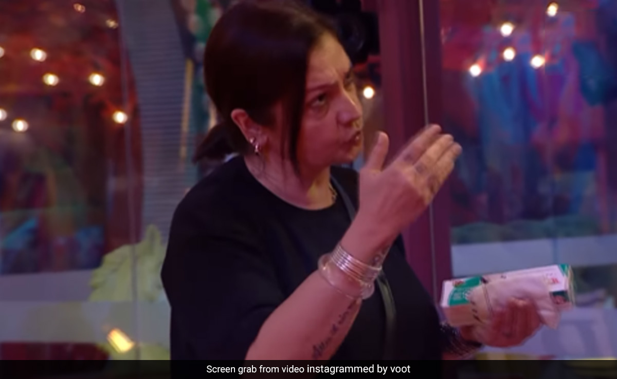 <i>Bigg Boss OTT 2 </i>: Pooja Bhatt Calls Abhishek Malhan "Badtameez" Amid Heated Argument