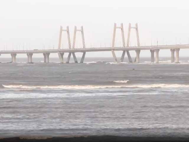 चक्रवात बिपारजॉय "बेहद गंभीर तूफान" में बदला