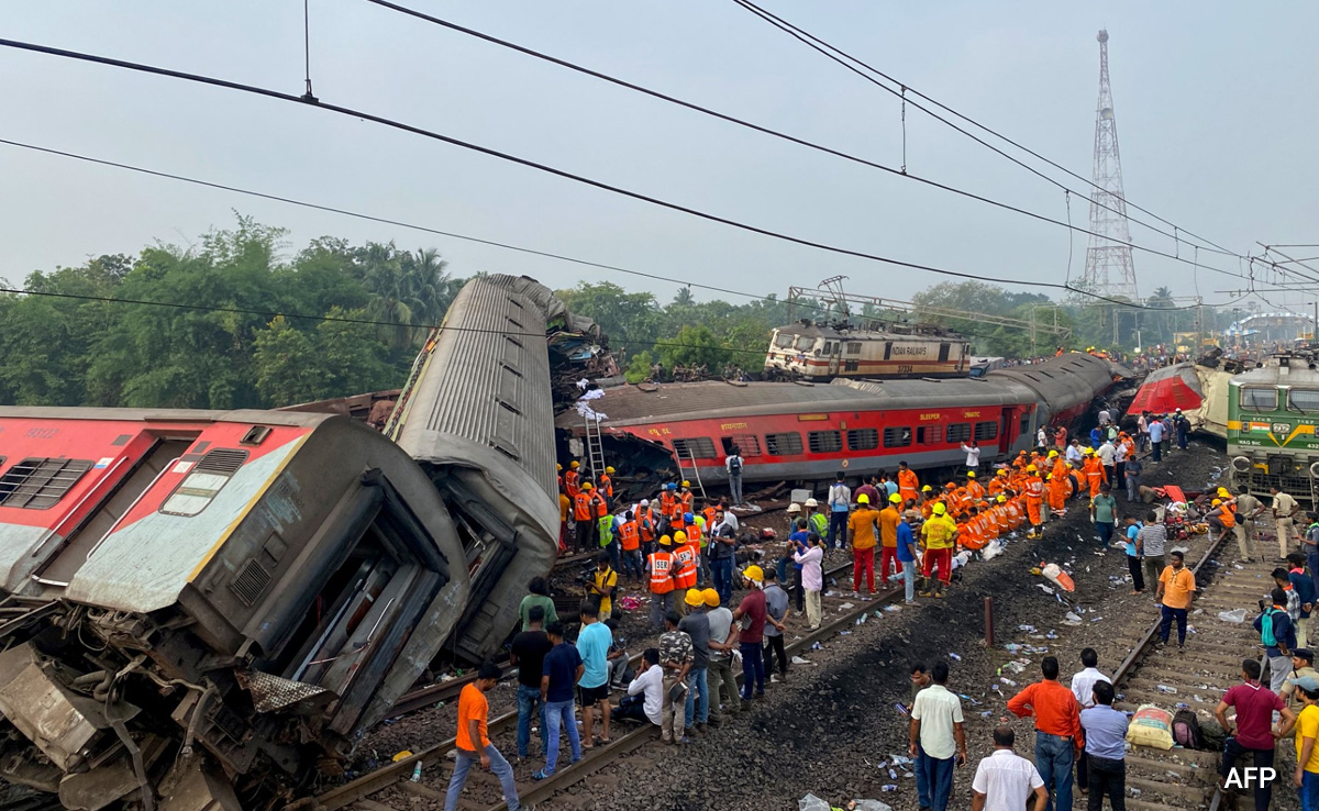 Opposition Condoles Loss Of Lives, Blames Signalling System Failure For Odisha Train Crash