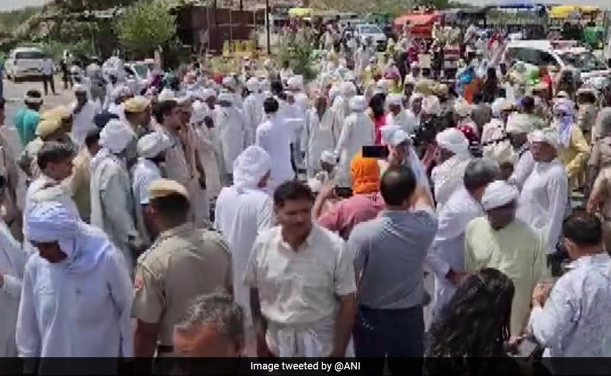 Khap Leaders, Farmers Block National Highway In Haryana To Support Protesting Wrestlers