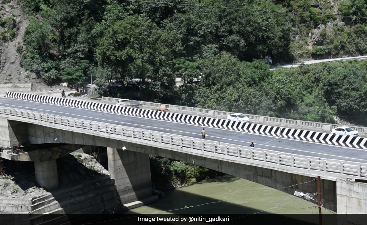 2-Lane Jaiswal Bridge Over Chenab In Jammu-Kashmir Completed: Nitin Gadkari