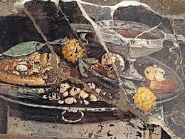 A Slice Of History: Painting Discovered In Pompeii Ruins Looks Exactly Like Pizza A Slice Of History: Painting Discovered In Pompeii Ruins Looks Exactly Like Pizza