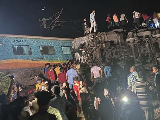 "Emergency Control Room Activated": Mamata Banerjee On Train Collision In Odisha