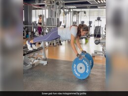 Suriya Reacts To Wife Jyotika's Fitness Video: "My Wonder Woman" Suriya Reacts To Wife Jyotika's Fitness Video: "My Wonder Woman"