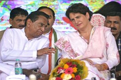 Priyanka Gandhi Launches Madhya Pradesh Campaign With Prayers, And A Rally Priyanka Gandhi Launches Madhya Pradesh Campaign With Prayers, And A Rally