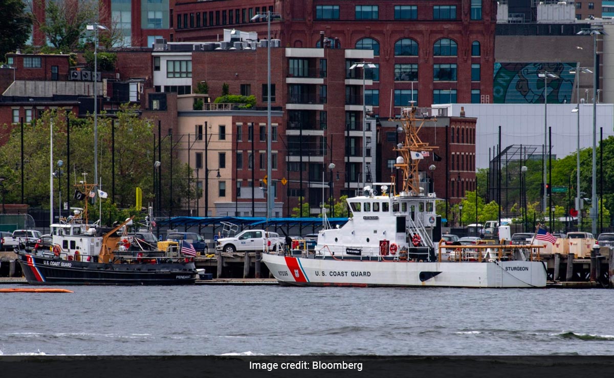Missing Titanic Sub, With 5 Aboard, May Have 70 Hours Of Oxygen Left