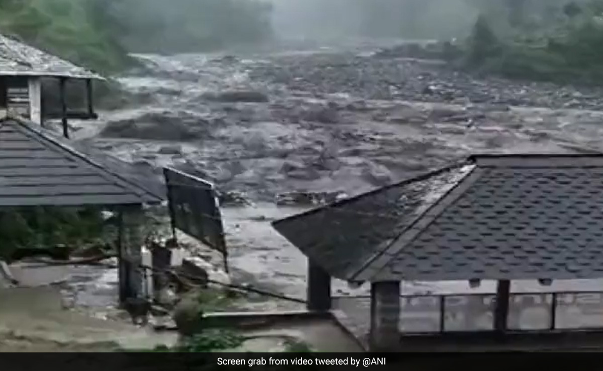 Rain Hits Himachal Pradesh, Mandi-Kullu National Highway Blocked