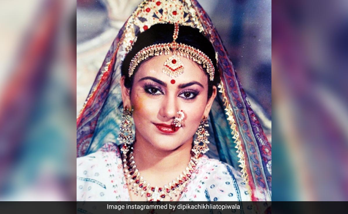 OG Sita Dipika Chikhlia On <i> Adipurush </i> Row: "Ramayana Is Not For Entertainment"