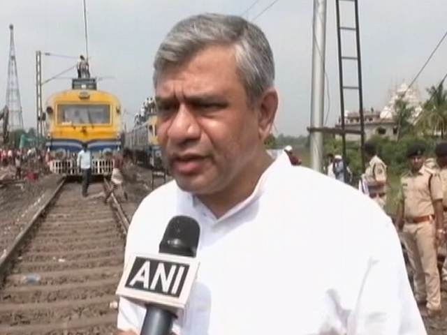 क्या इलेक्ट्रॉनिक इंटरलॉकिंग में हुई चूक की वजह से हुआ हादसा?