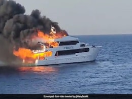 3 British Tourists Missing After Boat Bursts Into Flames Off Egypt's Coast: Report 3 British Tourists Missing After Boat Bursts Into Flames Off Egypt's Coast: Report
