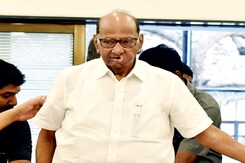 कोई व्यक्ति धमकियों से किसी की आवाज नहीं दबा सकता : शरद पवार कोई व्यक्ति धमकियों से किसी की आवाज नहीं दबा सकता : शरद पवार