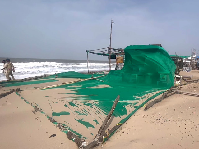 Cyclone Biparjoy To Hit Gujarat Tomorrow Evening, Thousands Evacuated