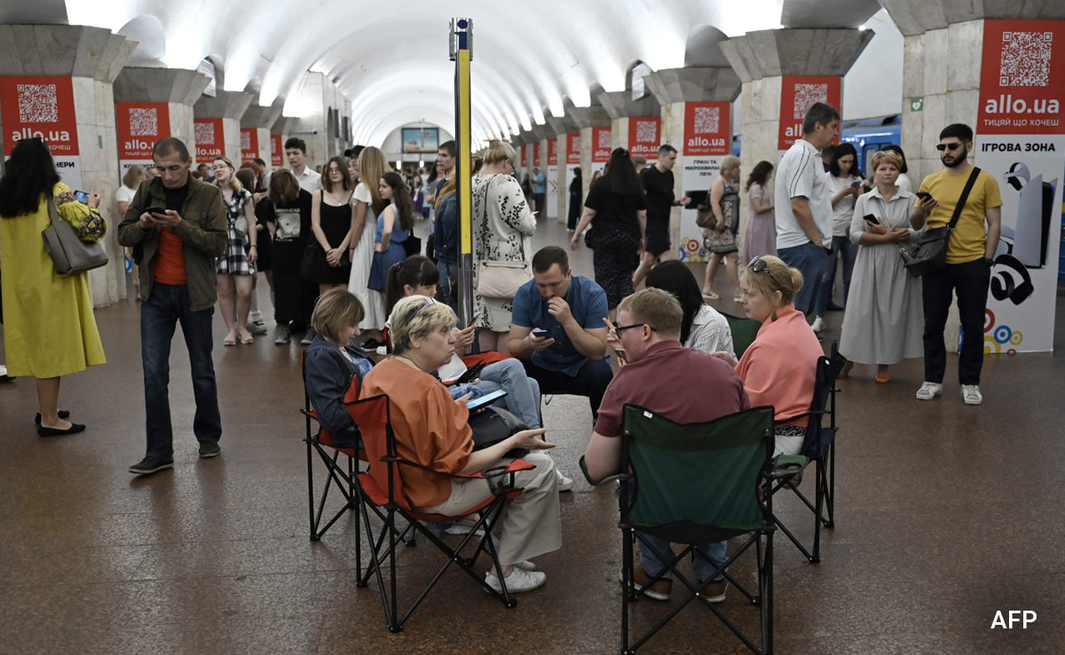 "Better Stay Home": Kyiv's Bomb Shelters In Grim State, Say Residents