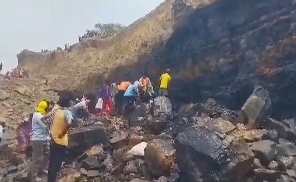 Child Among 3 Killed As Illegal Coal Mine Collapses Near Dhanbad