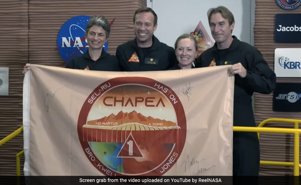 4 Volunteers To Live Inside '3D-Printed Mars' Made By NASA For Over A Year