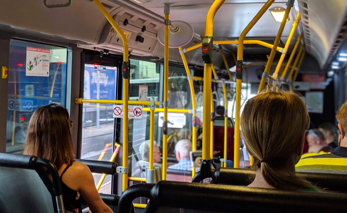 Afghan Woman Shares How A Stranger Helped Her In New York In Middle Of Night