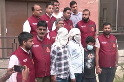Delhi Police's Unprecedented Crackdown: 1,600 In Custody To Catch 5 Men Delhi Police's Unprecedented Crackdown: 1,600 In Custody To Catch 5 Men