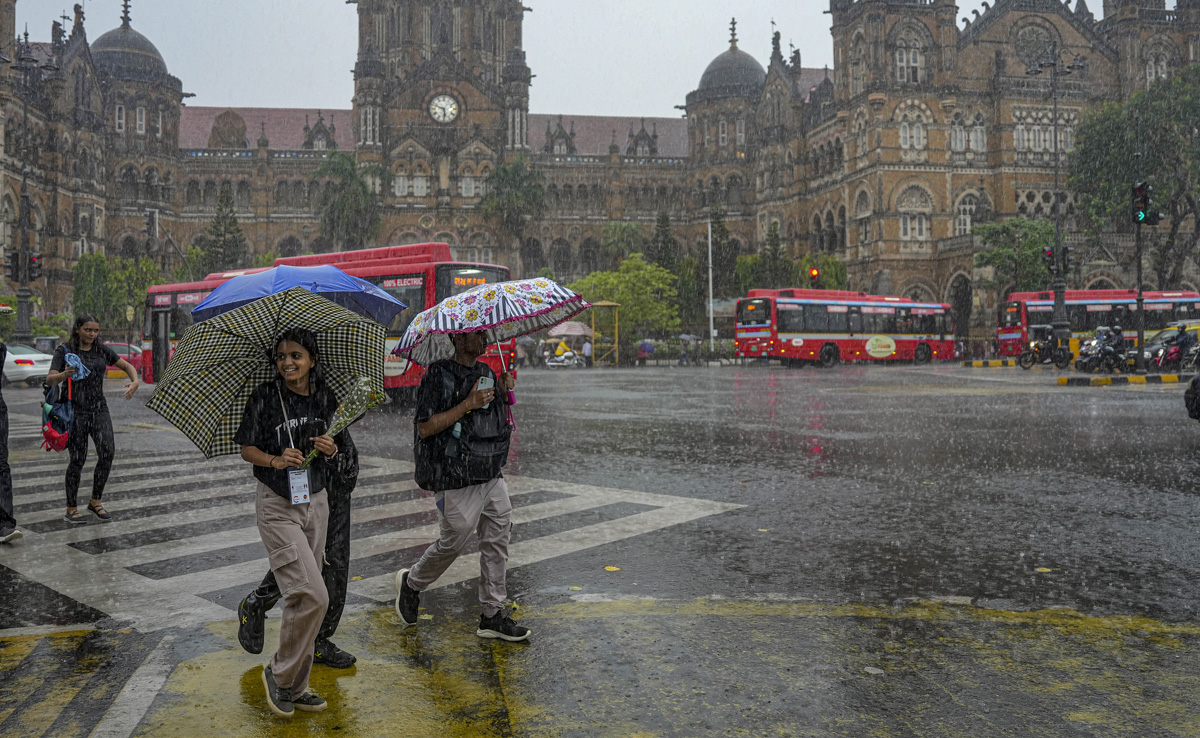 Mumbai Braces For More Rain After Last Night's Downpour Floods Streets