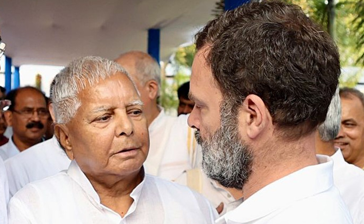 Opinion: Lalu Yadav Anoints Rahul Gandhi As <I>"Dulha"</I> Of Opposition Unity