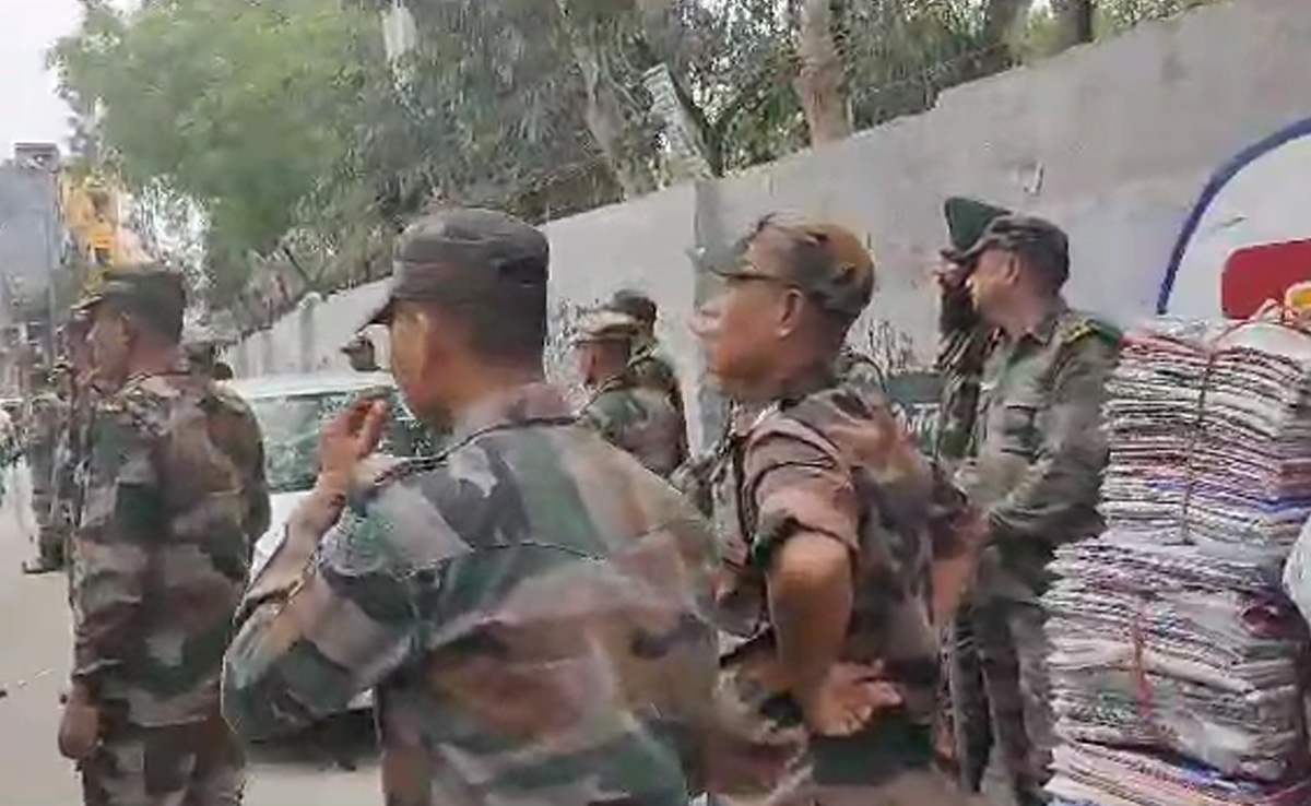 Man Stabbed, Cousin Attacked In North East Delhi. Paramilitary Deployed