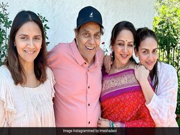 ईशा और अहाना को मिला भतीजे करण देओल की शादी  का न्योता! हेमा मालिनी के शादी में शामिल होने को लेकर सस्पेंस खत्म ईशा और अहाना को मिला भतीजे करण देओल की शादी  का न्योता! हेमा मालिनी के शादी में शामिल होने को लेकर सस्पेंस खत्म