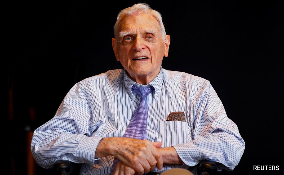 Nobel Prize Winner, Battery Pioneer, John Goodenough Dies At 100