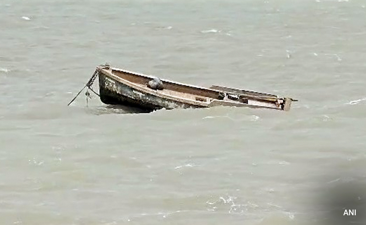 In Pics: Gujarat Braces For 'Very Severe' Cyclone Biparjoy