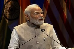 "अब समय आ गया है कि आप खुलकर खेलें": कैनेडी सेंटर में युवा उद्यमियों से बोले PM मोदी "अब समय आ गया है कि आप खुलकर खेलें": कैनेडी सेंटर में युवा उद्यमियों से बोले PM मोदी