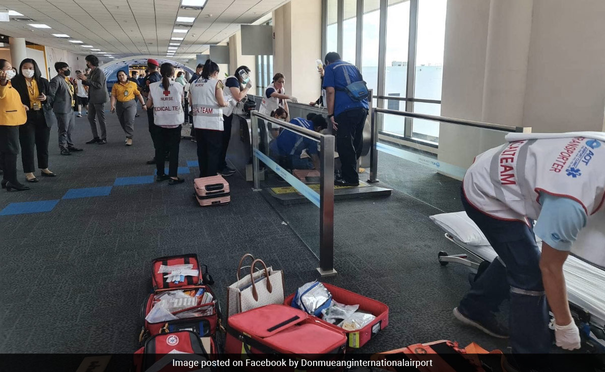 Woman Loses Leg After Getting Caught In Bangkok Airport's Moving Walkway