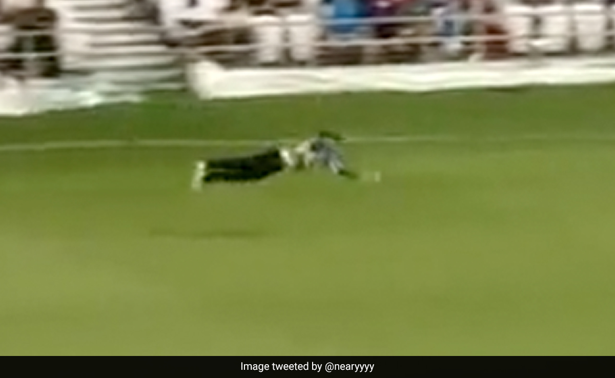 Watch: England Youngster Takes Flying One-Handed Catch, Stuns Home Crowd
