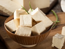 Tofu Vs Paneer: टोफू बनाम पनीर किसे चुनें? क्या है सेहत के लिए ज्यादा बेहतर... Tofu Vs Paneer: टोफू बनाम पनीर किसे चुनें? क्या है सेहत के लिए ज्यादा बेहतर...