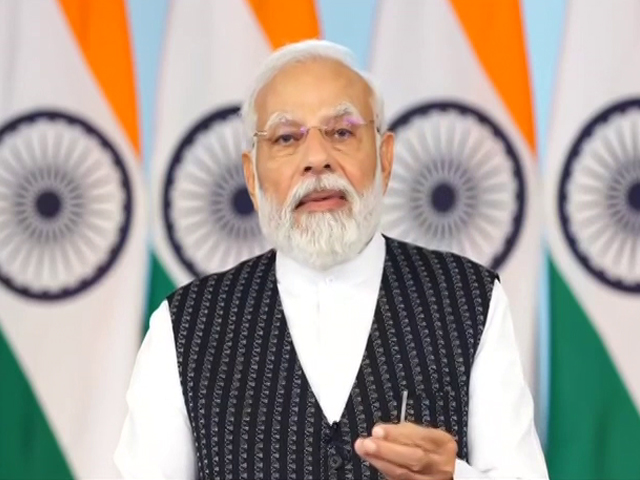 "हमारी सरकार लोगों की जरूरतों के प्रति संवेदनशील" - रोजगार मेले में PM मोदी