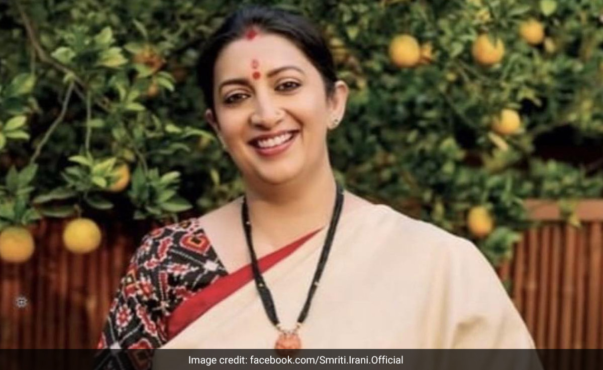 Smriti Irani To Host Weekly Radio Show On Akashvani From Tomorrow
